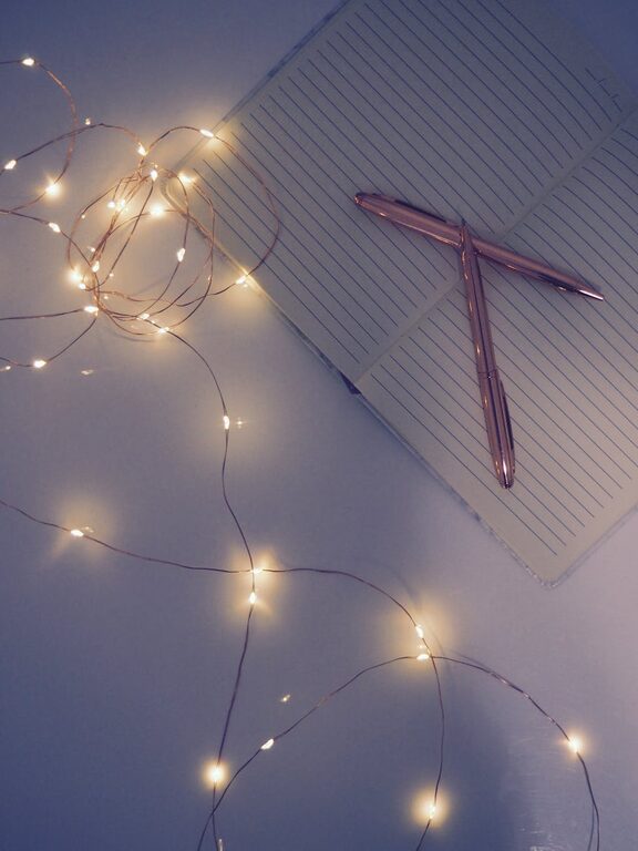 Beginner Guide to Journaling Every Day for a Happier Mind