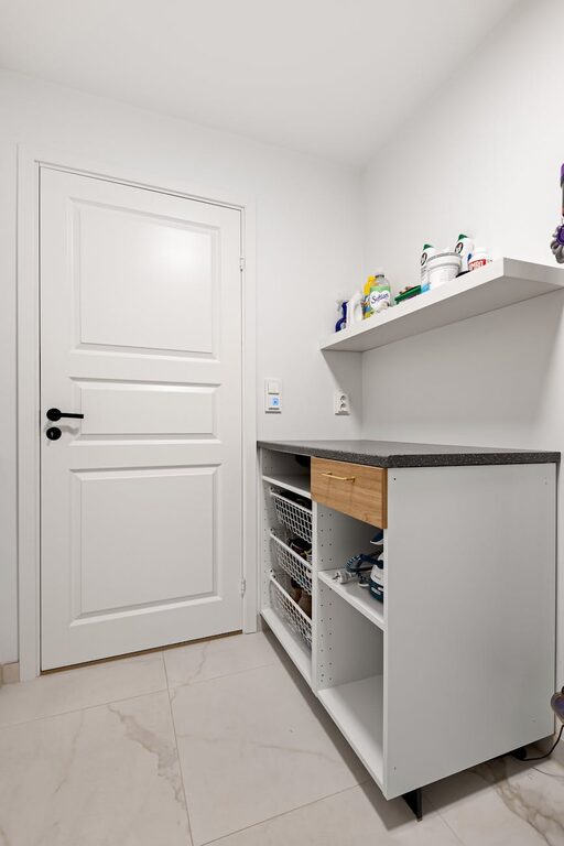 Small Space Storage Ideas That Truly Work